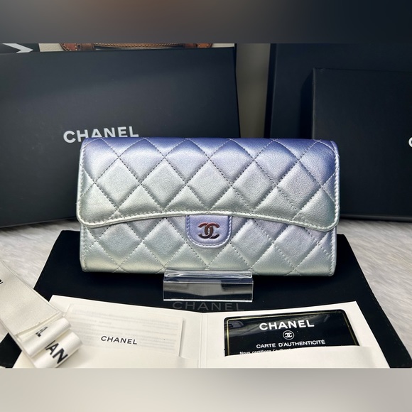 CHANEL Handbags - 🔥UNICORN!! UNUSED!! CHANEL•Gradient Iridescent Quilted Flap Long Wallet